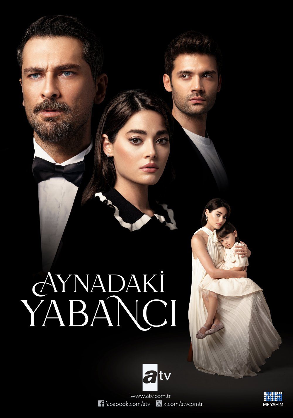 Aynadaki Yabancı Afişi