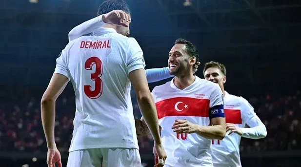 14 Ekim 2025 Reyting Sonuçları Belli Oldu: Milli Maç Zirvede!
